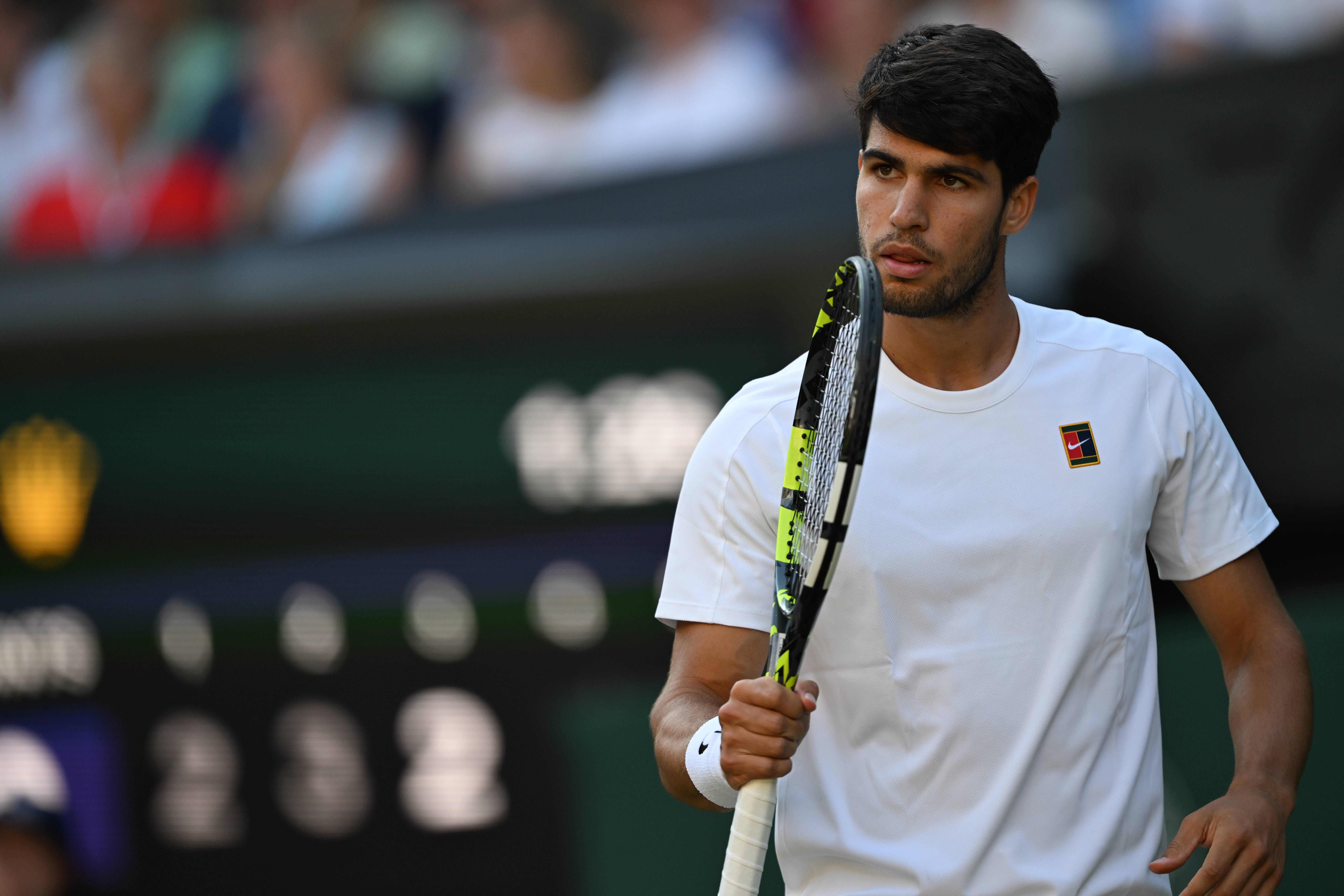 包含德国网球队横扫日本网球队，阿尔卡拉斯爆发神勇的词条